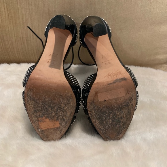 Alexander McQueen strappy open toe sandle. - Picture 6 of 7